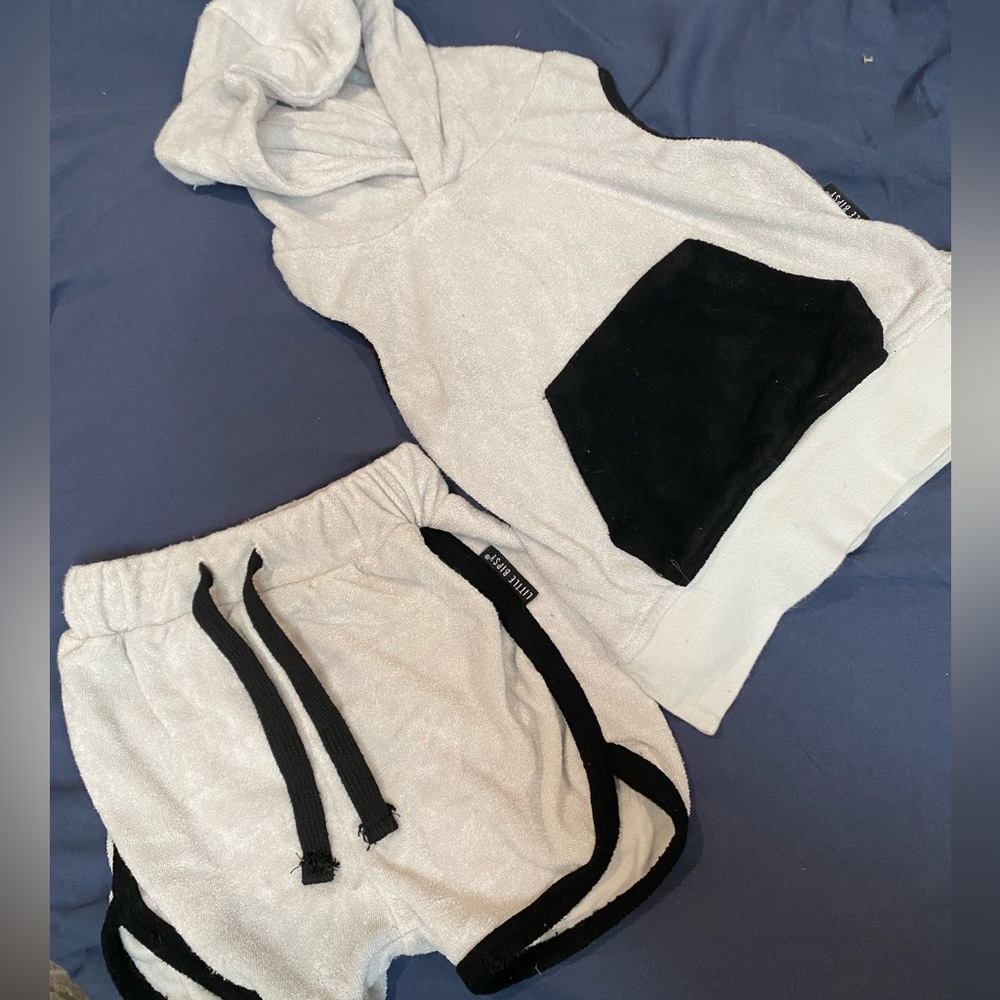 Terry cloth shirts and sleeveless hoodie top set! Size 12-18M